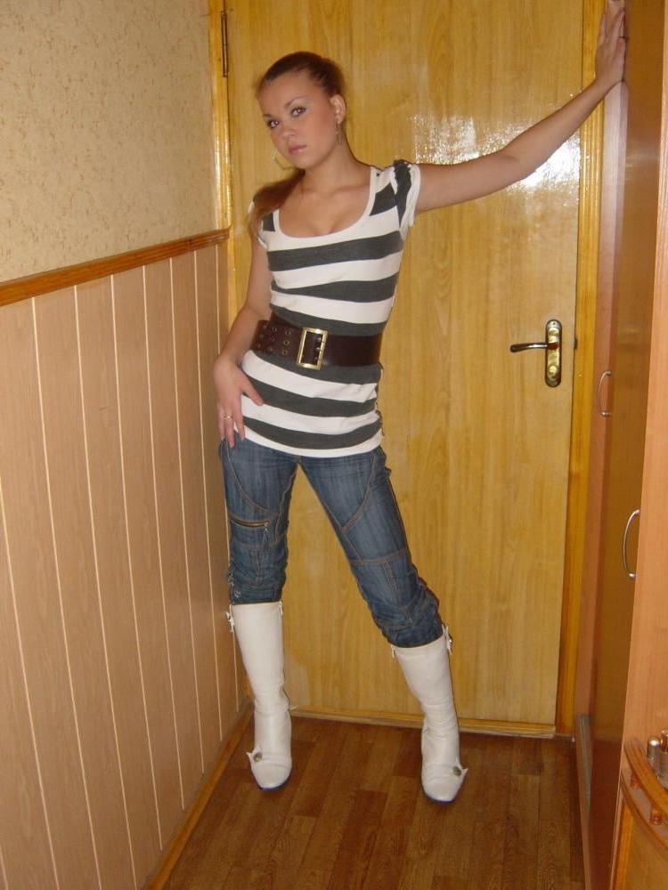 25P ReUp NN Teens in Heels and Boots 30