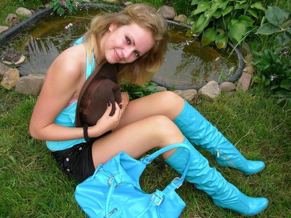 25P ReUp NN Teens in Heels and Boots 30