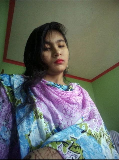 18P indian slim girl nagma