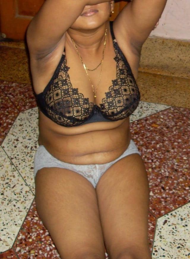 25P BDSM sexy bhabhi matured MILF desi indian wife