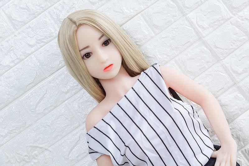 12P Young petite blonde sexdoll with big tits