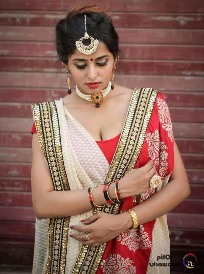 25P Sexy Hot Indian Model