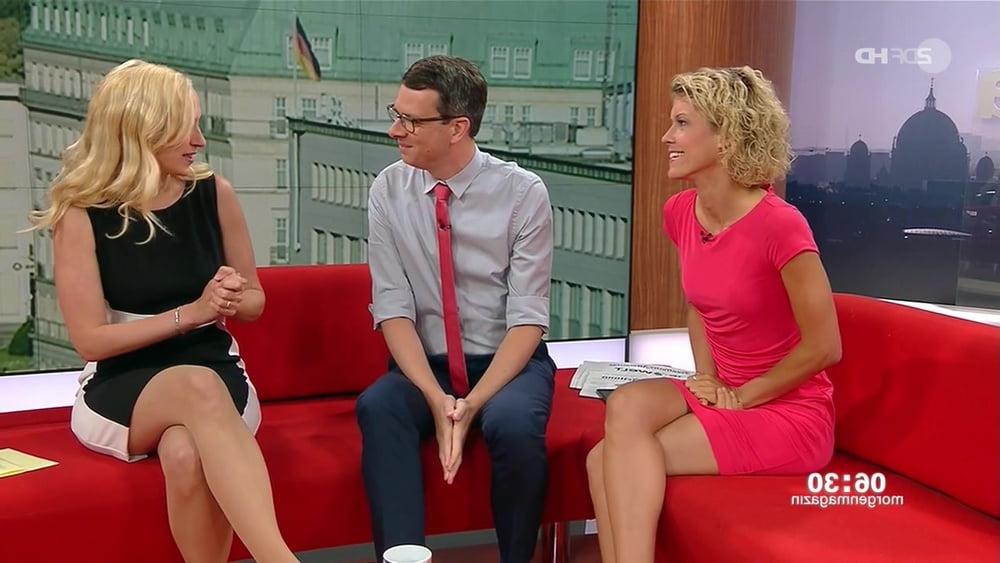 25P German TV Milf Annika Zimmermann