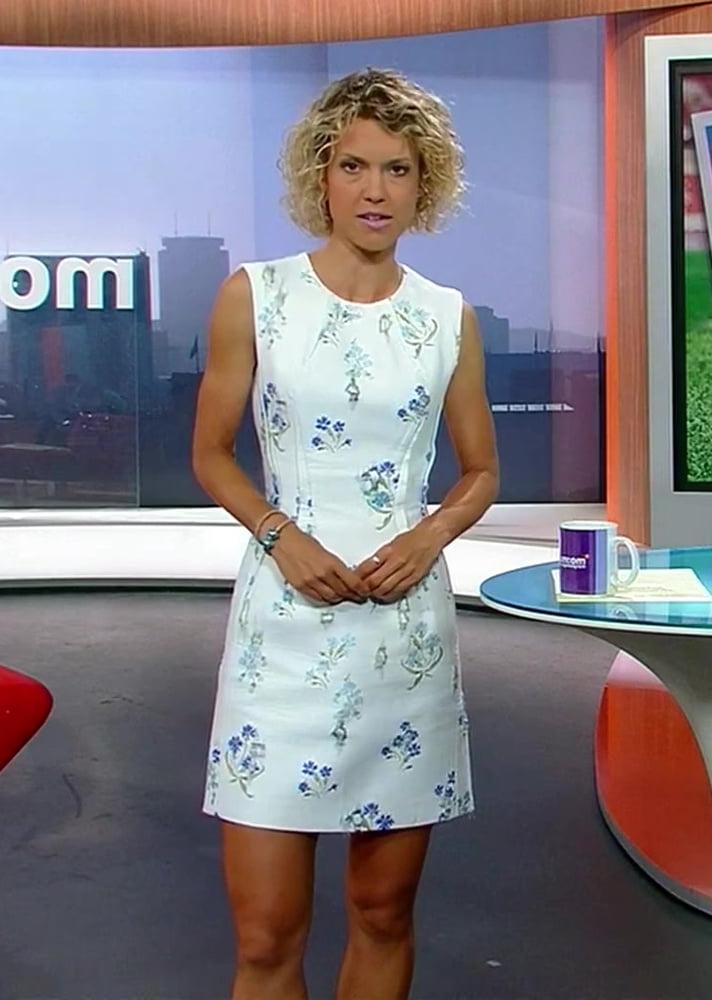 25P German TV Milf Annika Zimmermann