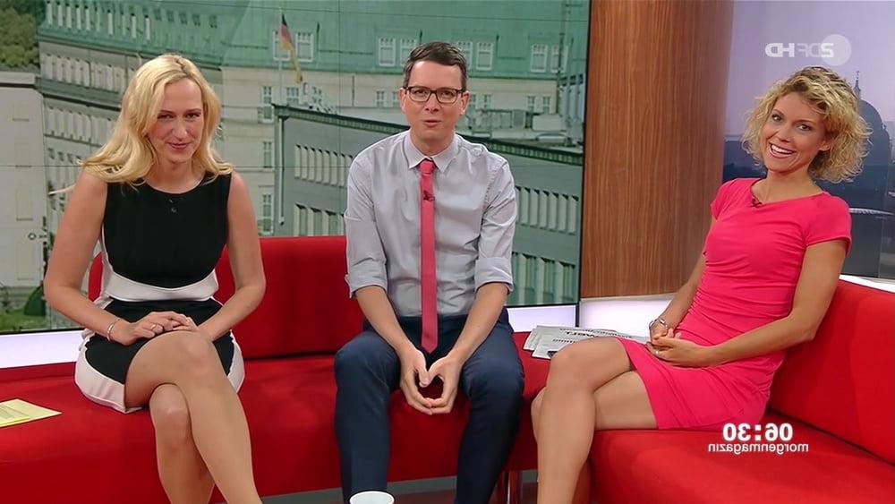 25P German TV Milf Annika Zimmermann