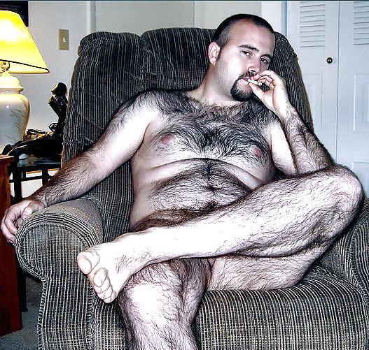 25P Hairy Smoking Men