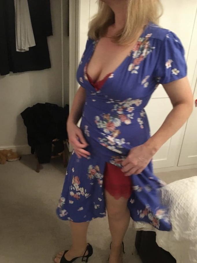 10P Fun Wife