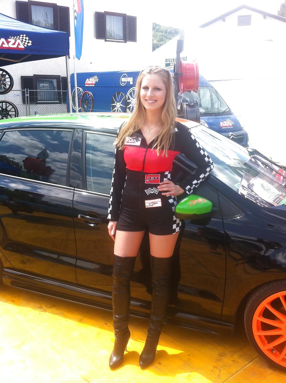 25P Messe Babes 2012