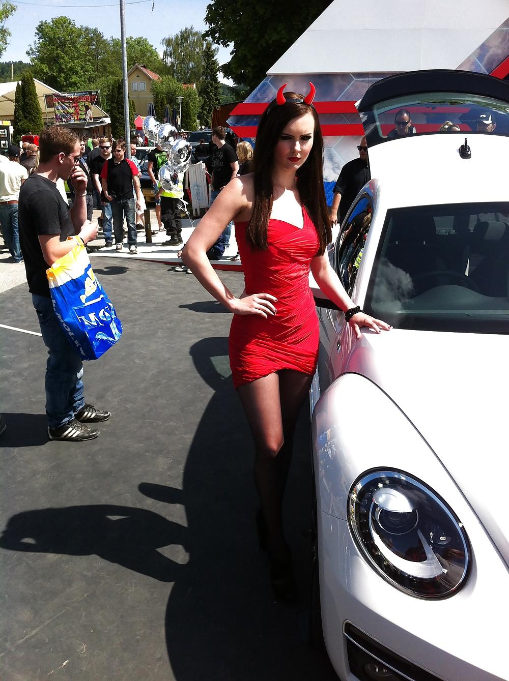 25P Messe Babes 2012