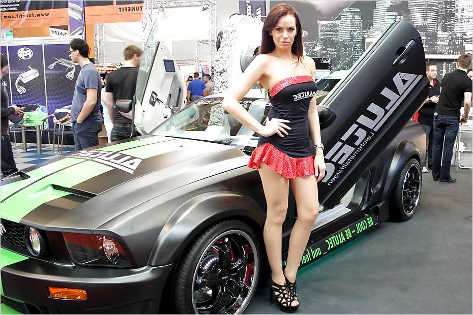 25P Messe Babes 2012
