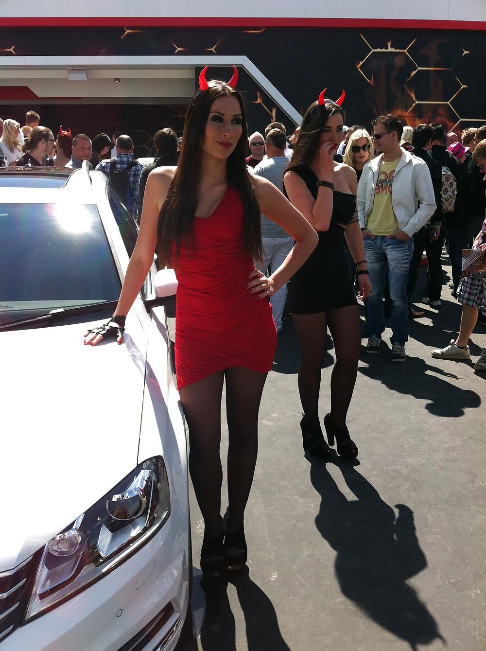 25P Messe Babes 2012
