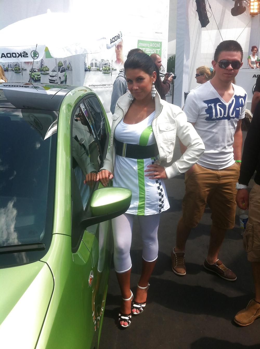 25P Messe Babes 2012