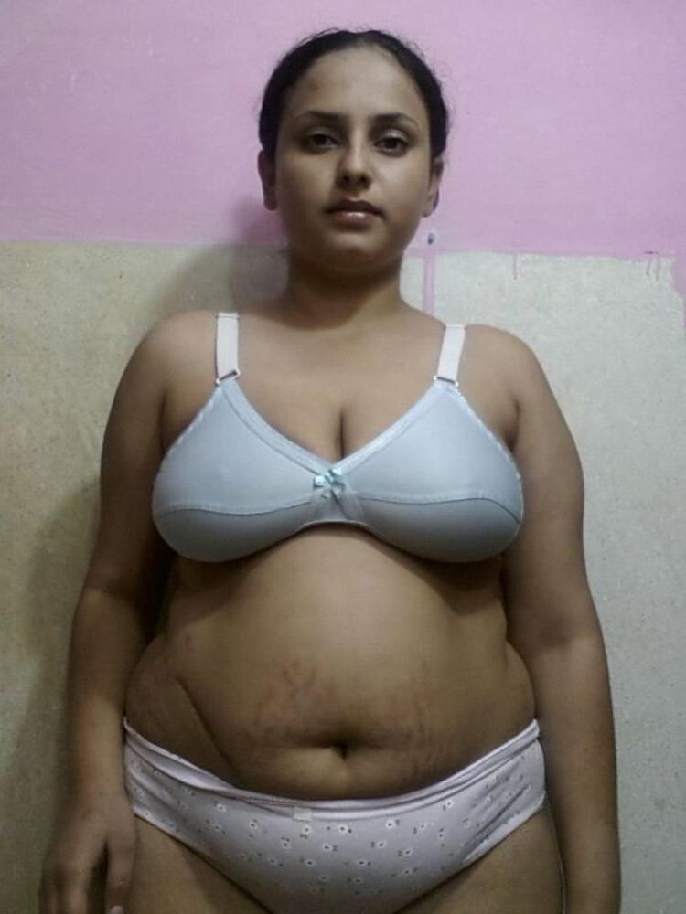 25P Desi Indian wife before and after pregnancy photos leaked