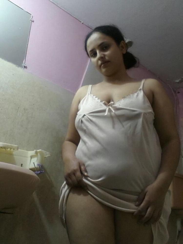 25P Desi Indian wife before and after pregnancy photos leaked
