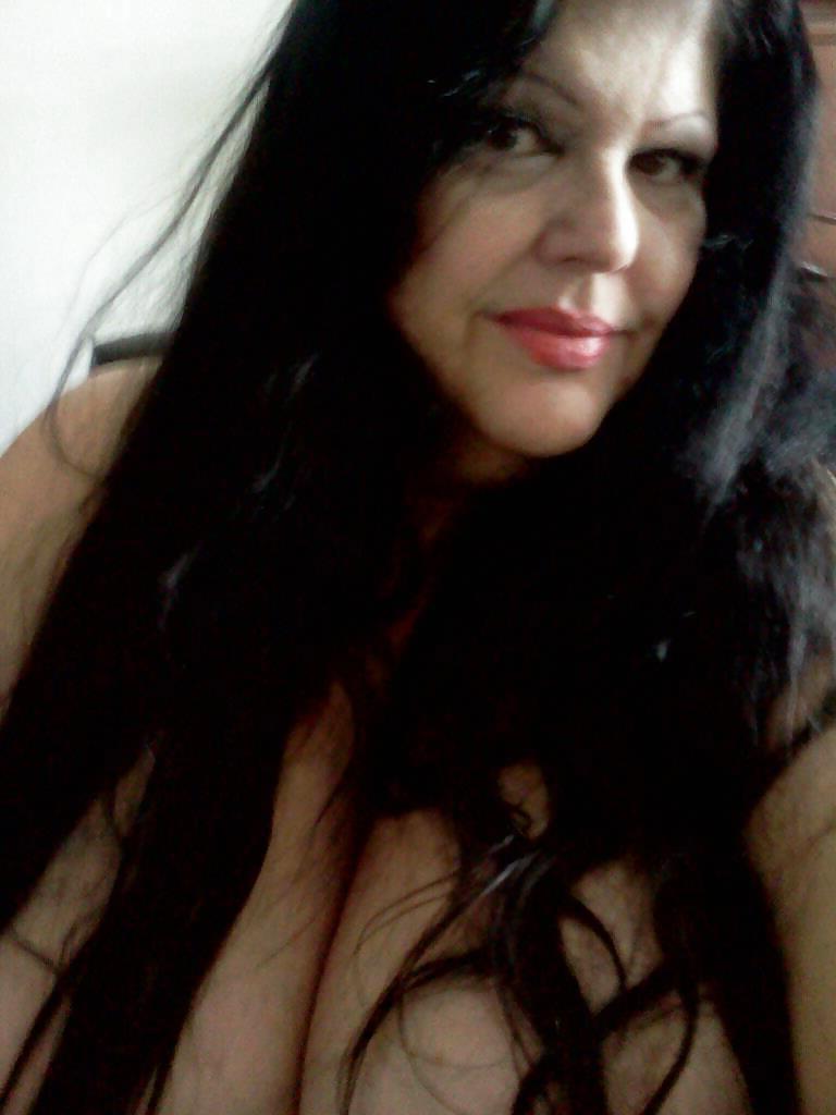 6P American Mature Lady 54 yo