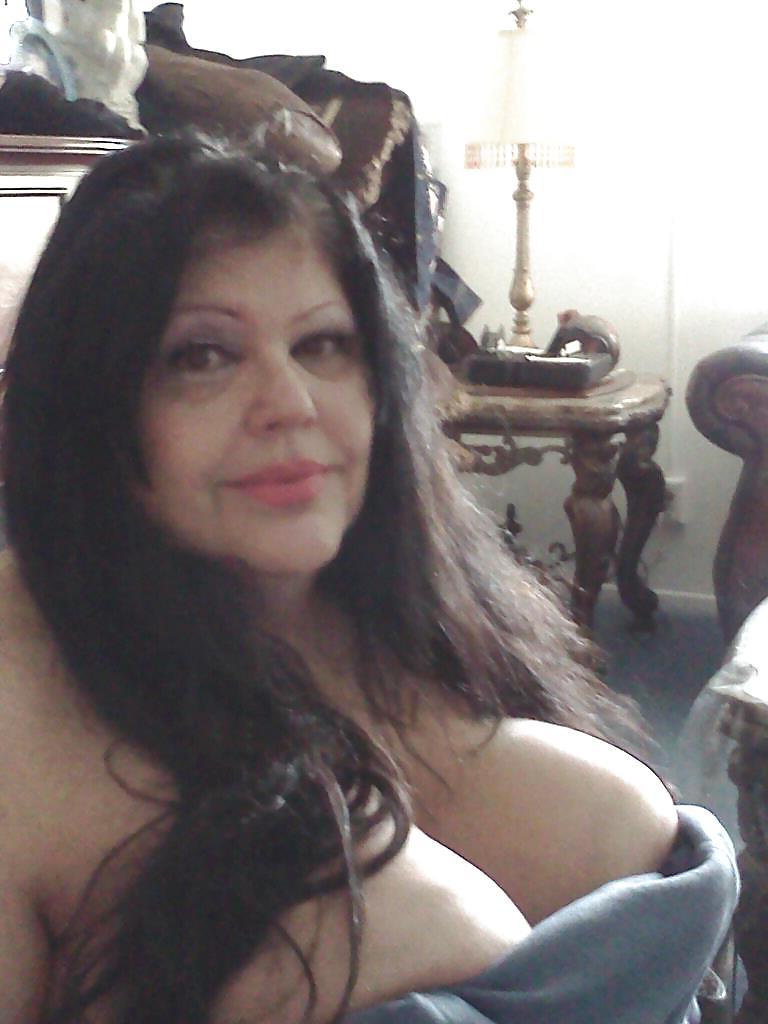6P American Mature Lady 54 yo