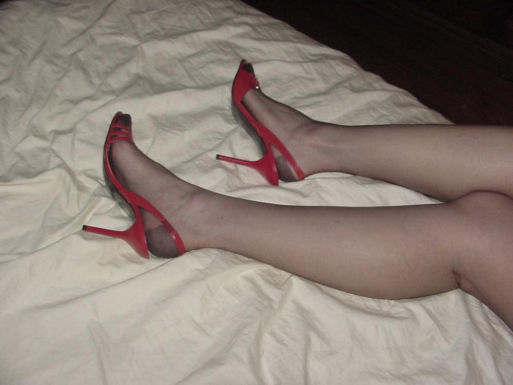 23P RHT Stocking Wife 10