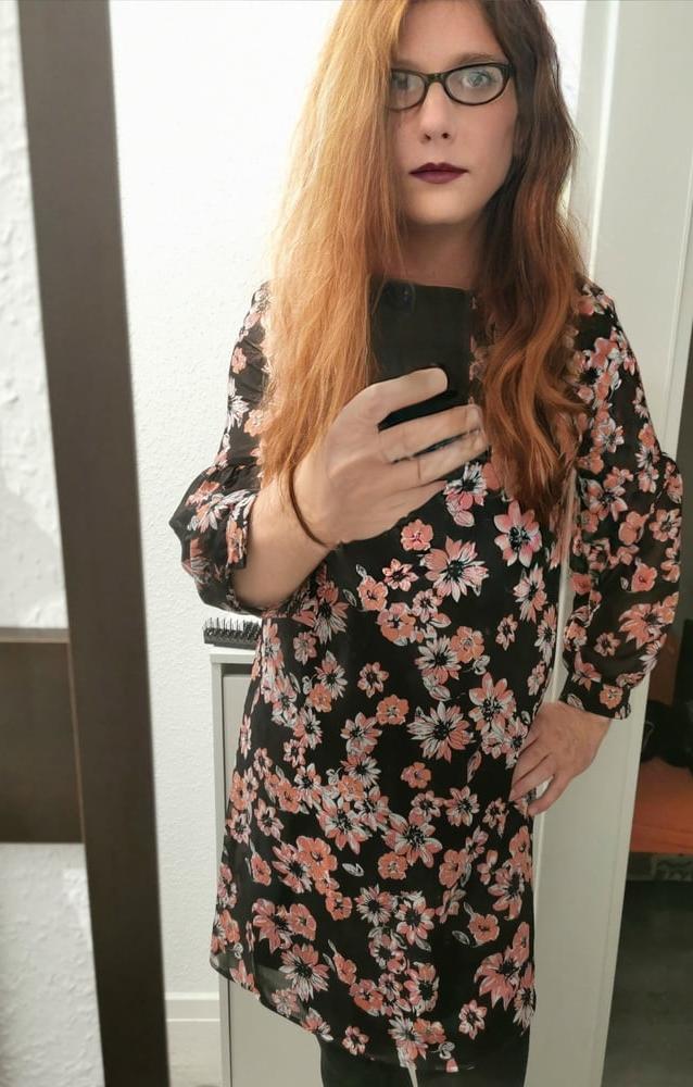 14P My Makeup vs my wife Make-up