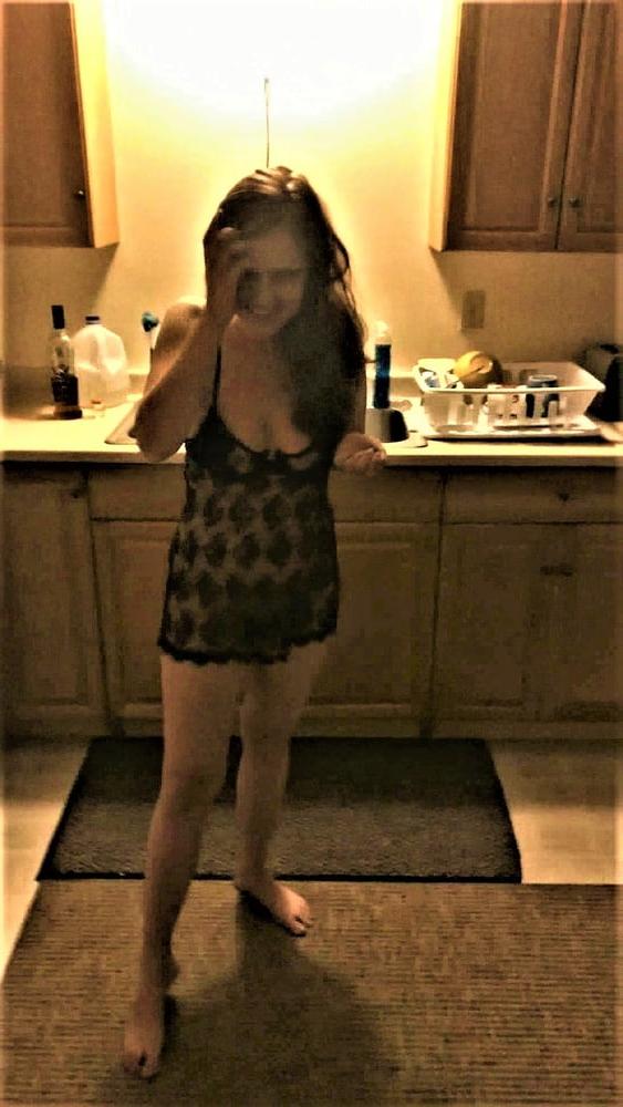 25P Kinky Wife Amanda