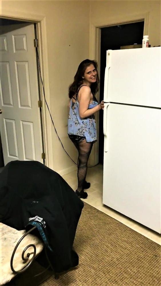 25P Kinky Wife Amanda