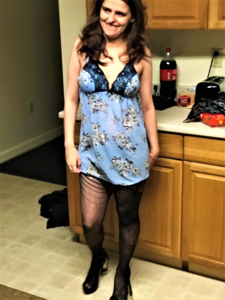 25P Kinky Wife Amanda