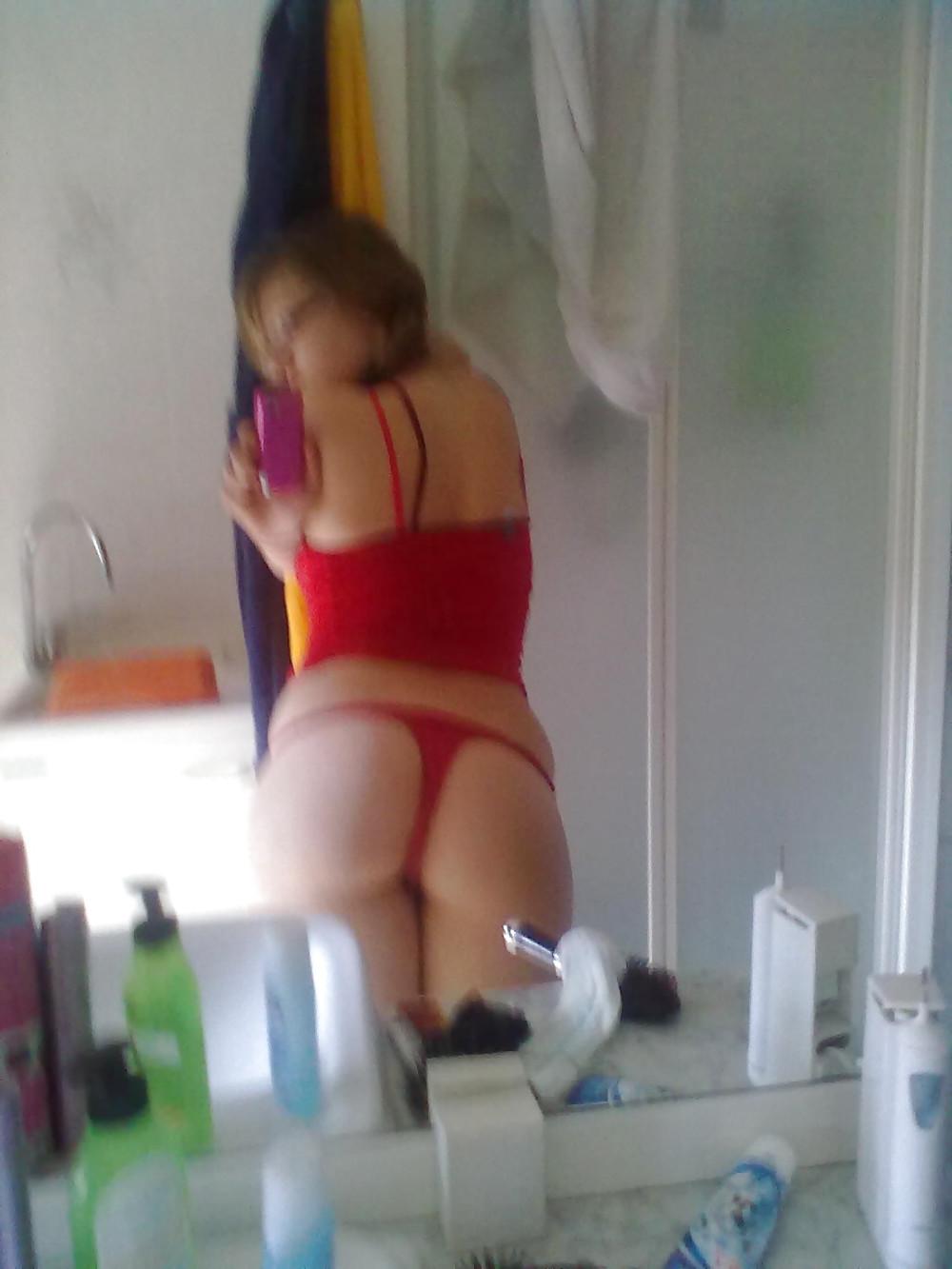 20P Social Network Hot Babes 2