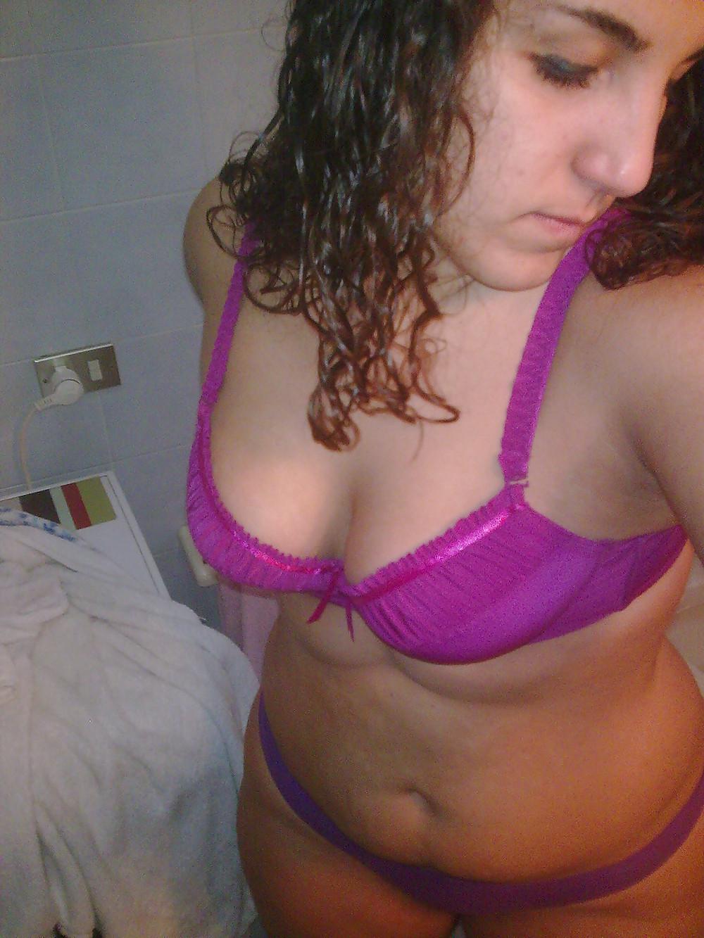 20P Social Network Hot Babes 2