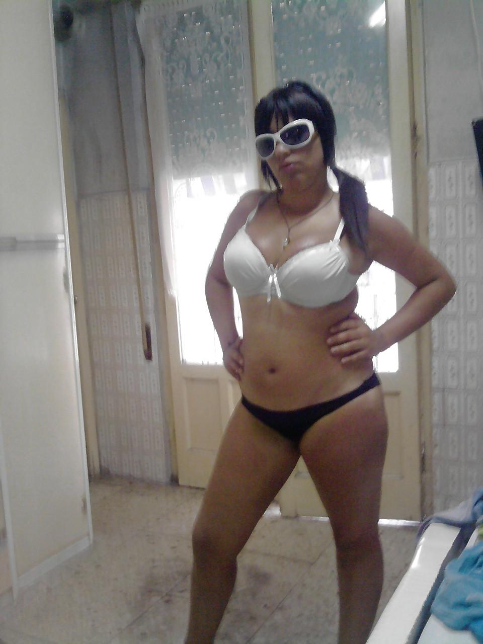 20P Social Network Hot Babes 2