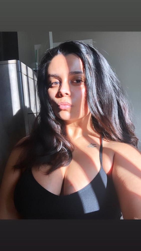17P Sexy Indian sluts