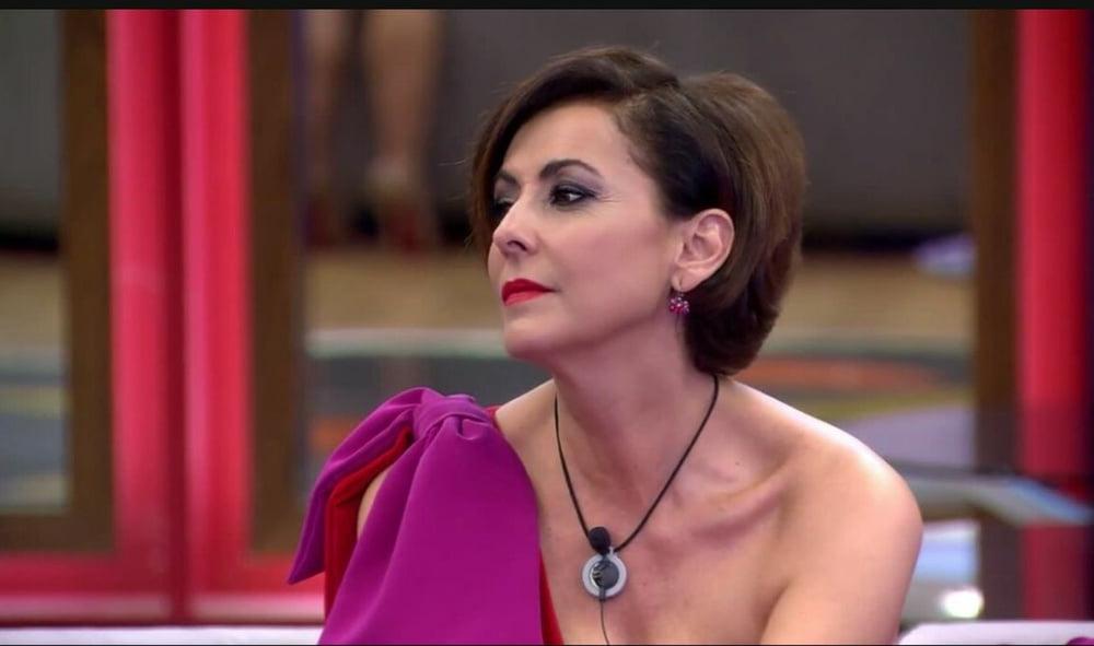 25P Spanish TV Milf Irma Soriano