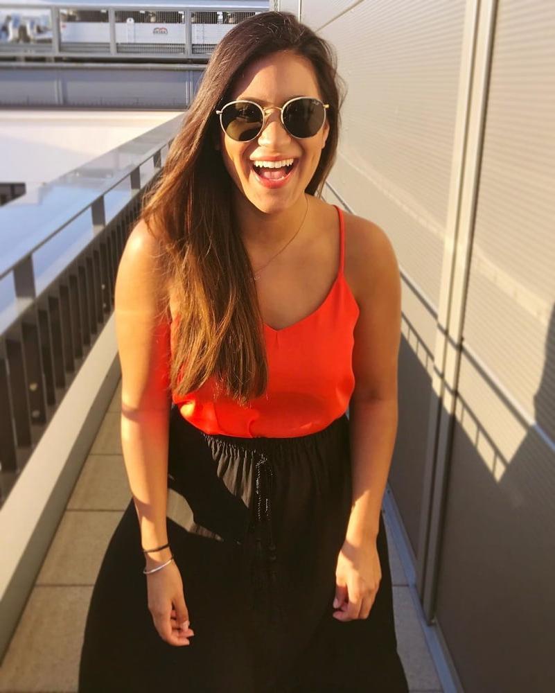 14P Steffi Brungs German newsreader