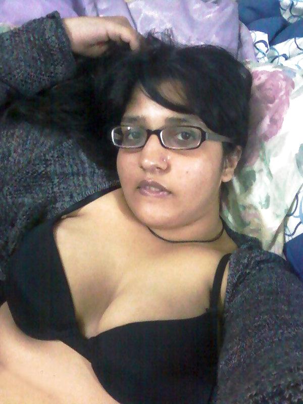 24P Hot Indian Lady
