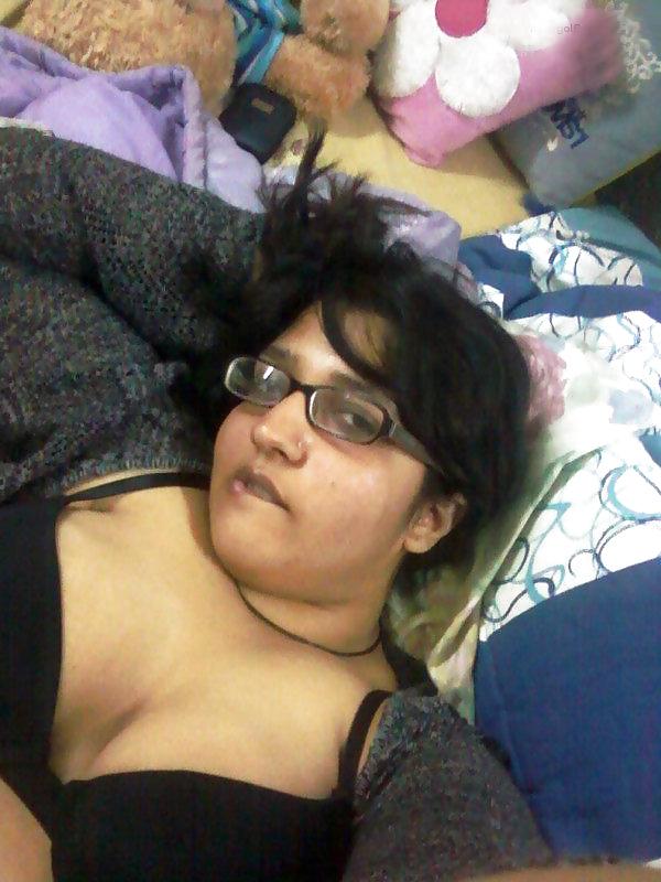 24P Hot Indian Lady