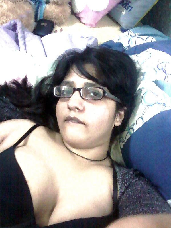 24P Hot Indian Lady