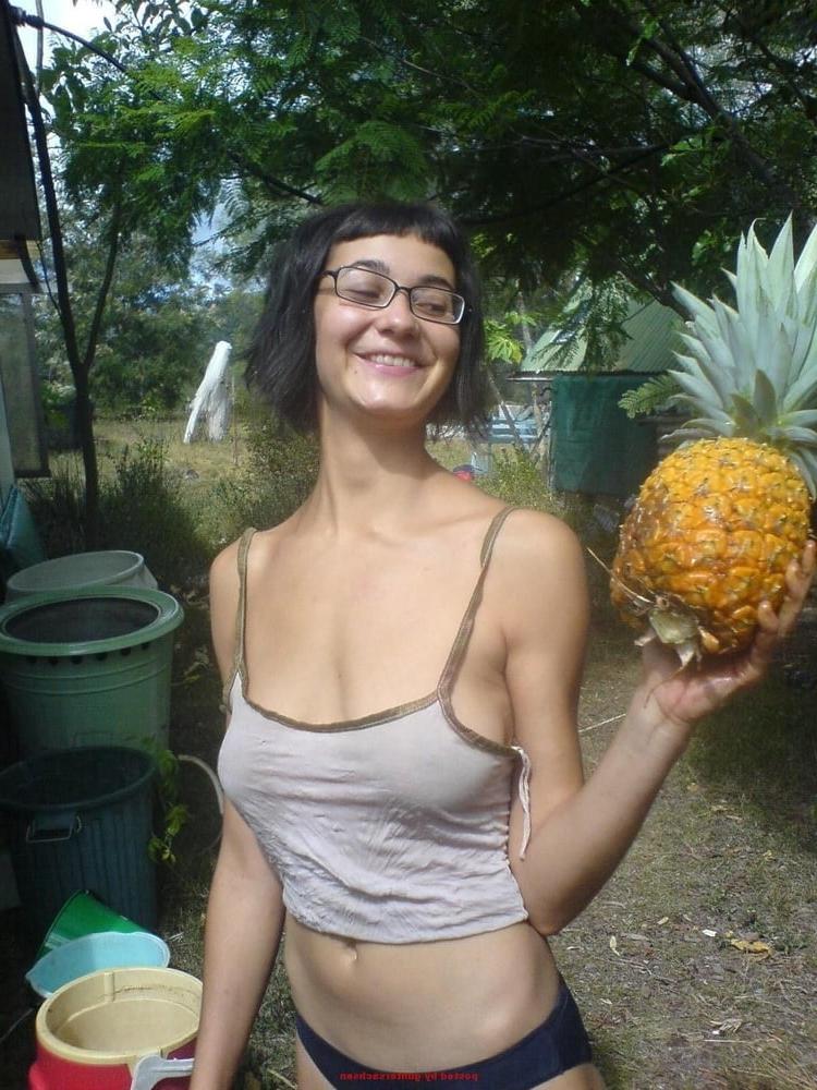 25P Naughty wife 54