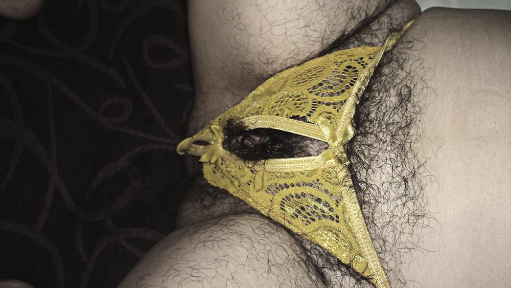 11P my hairy wife