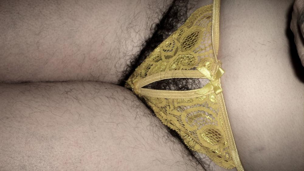 11P my hairy wife