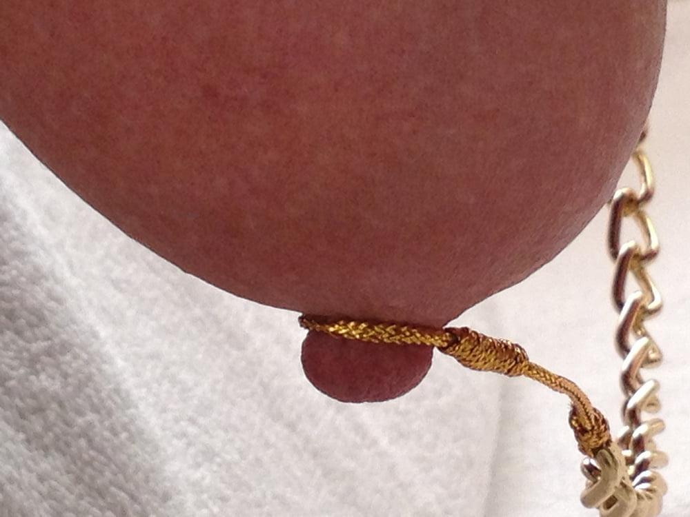 25P 7. Mature wife exposed