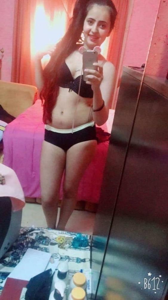 6P Hot indian girl nude