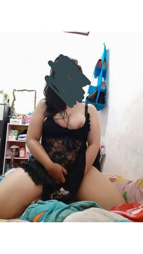 25P Wife big ass