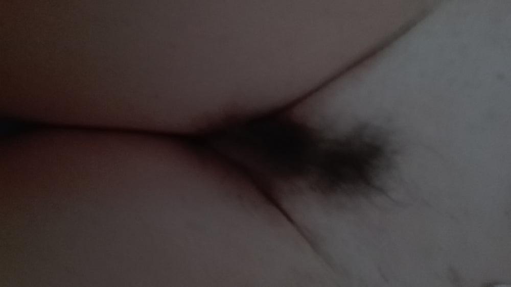 13P Wife 43 on bed