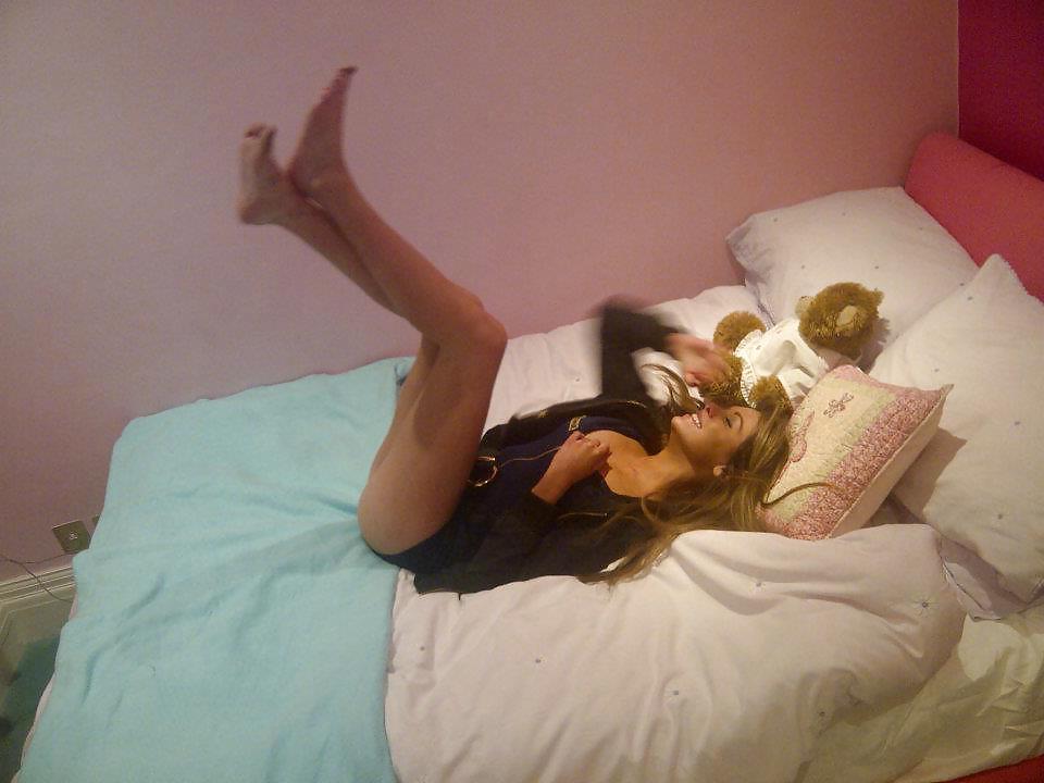 25P Hot babes 8