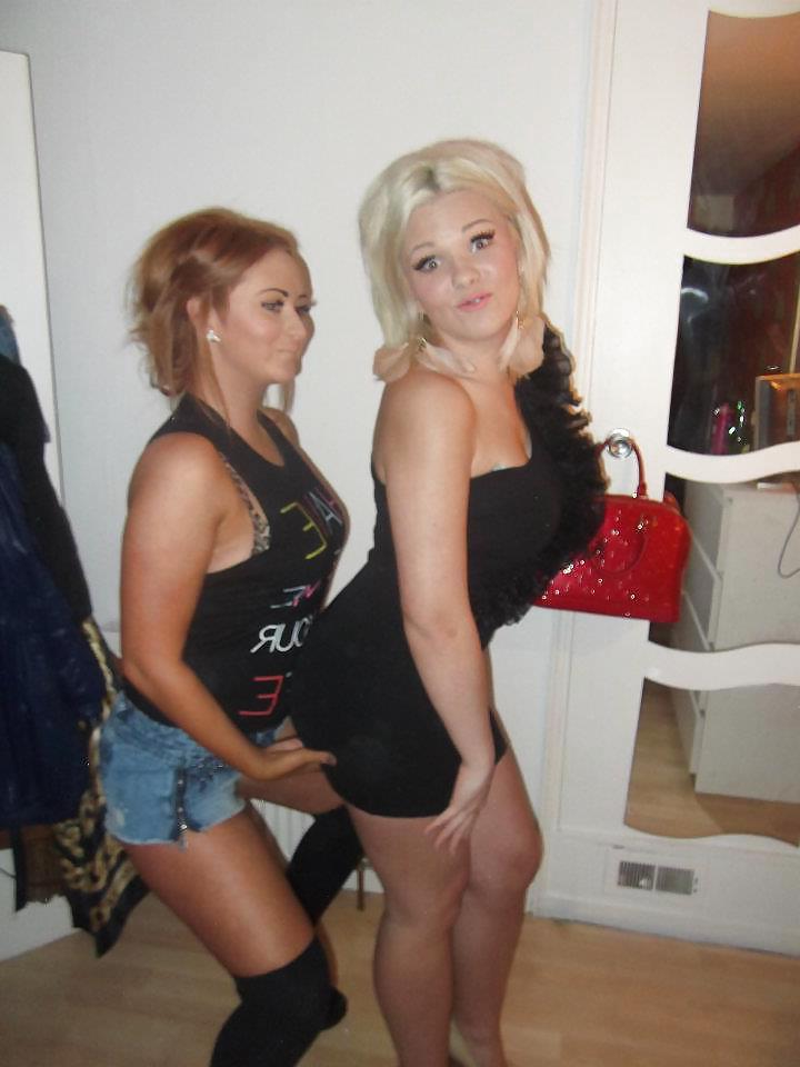 25P Hot babes 8