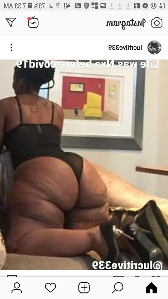 22P bbw