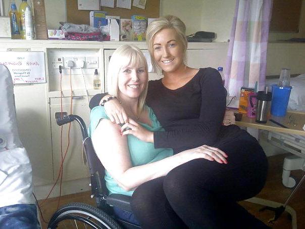 25P Hot babes 26