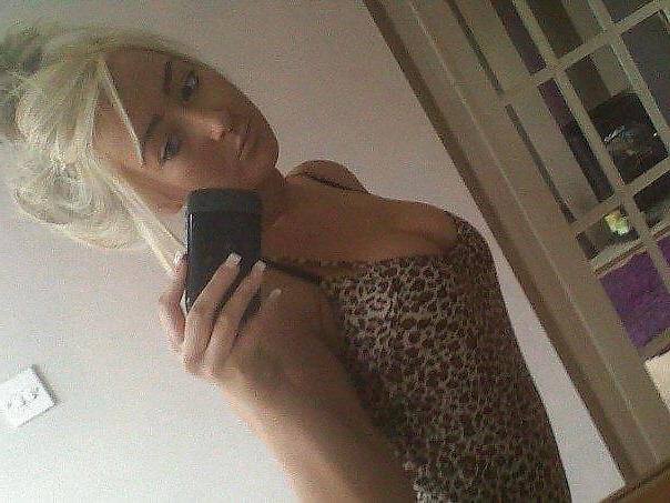 25P Hot babes 26