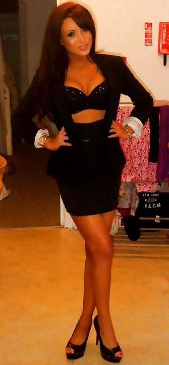 25P Hot babes 26