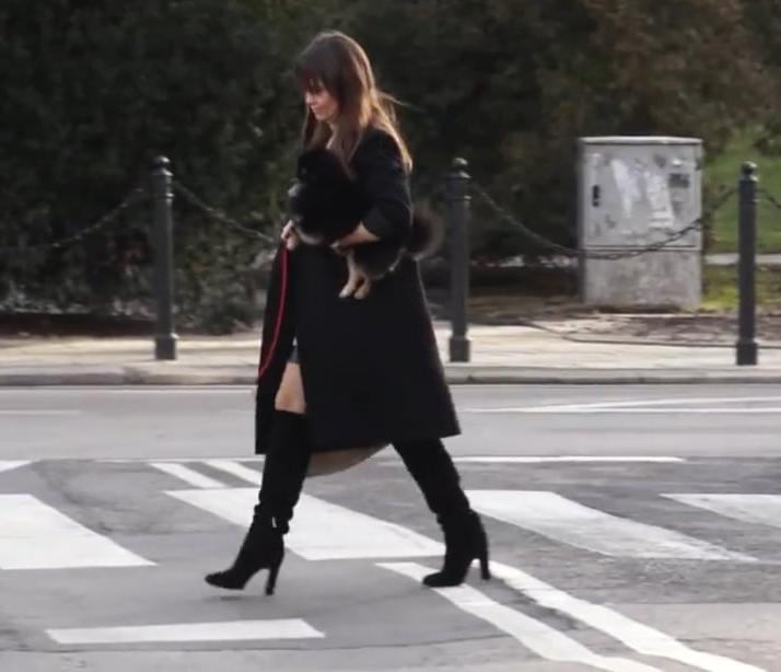 25P Women in Boots