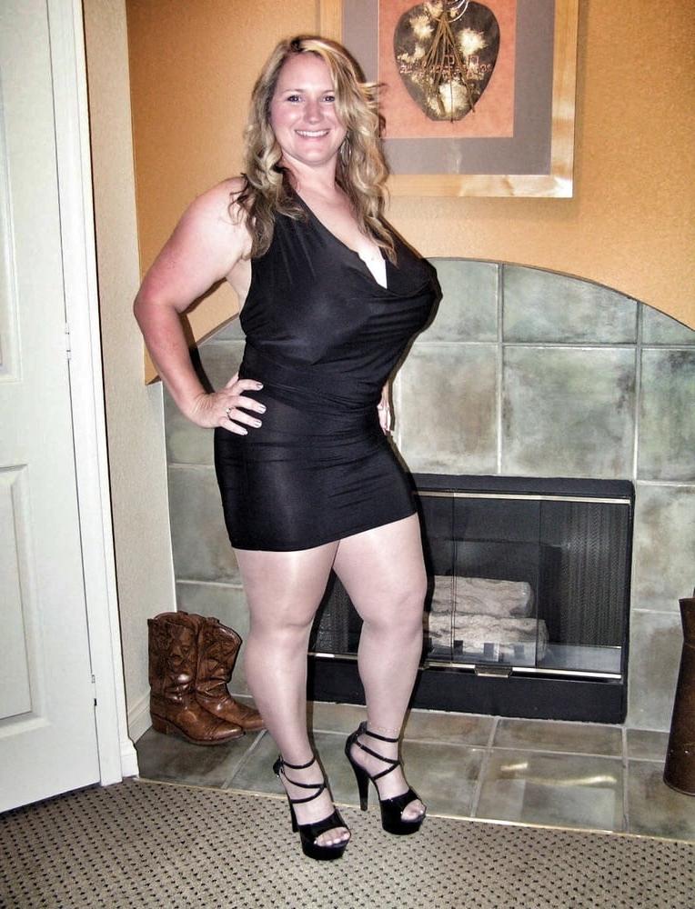 15P sexy blonde bbw wife in pantyhose