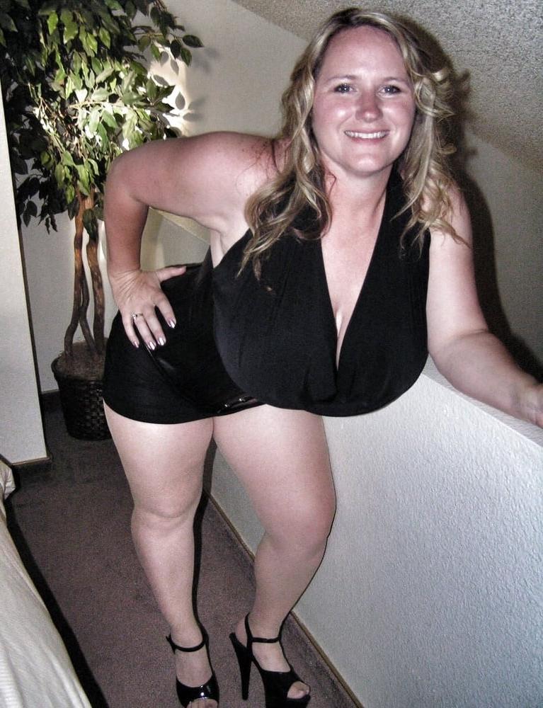 15P sexy blonde bbw wife in pantyhose